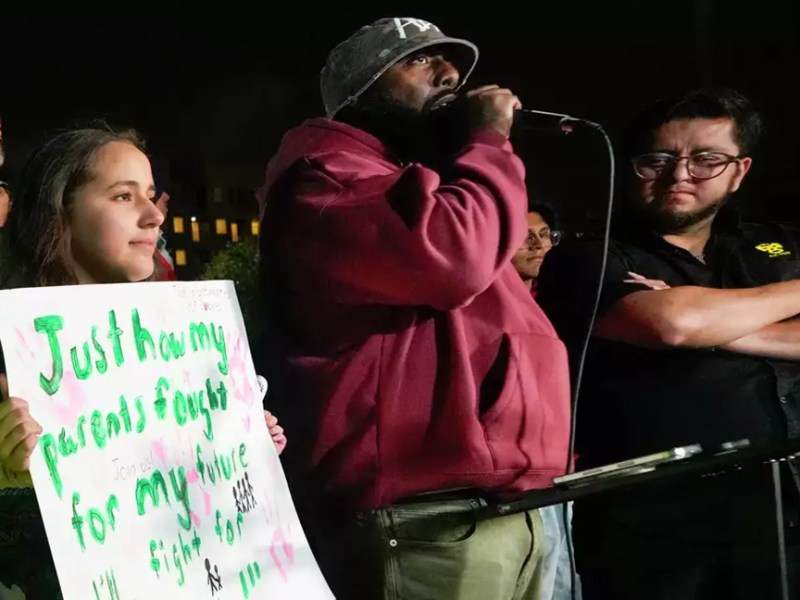 Houston Chronicle: “‘Houston is strong’: Rapper Trae tha Truth and FIEL hold pro-immigration rally in East End Wednesday.”